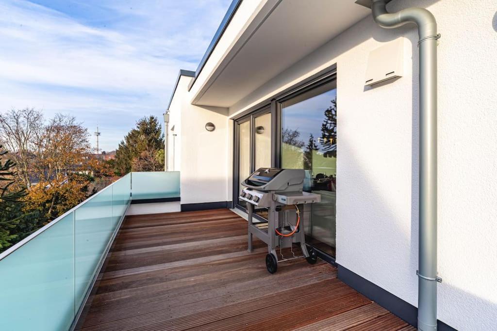 A&V Apartments Wunderschoene Penthouse Wohnung 뫼르스 외부 사진