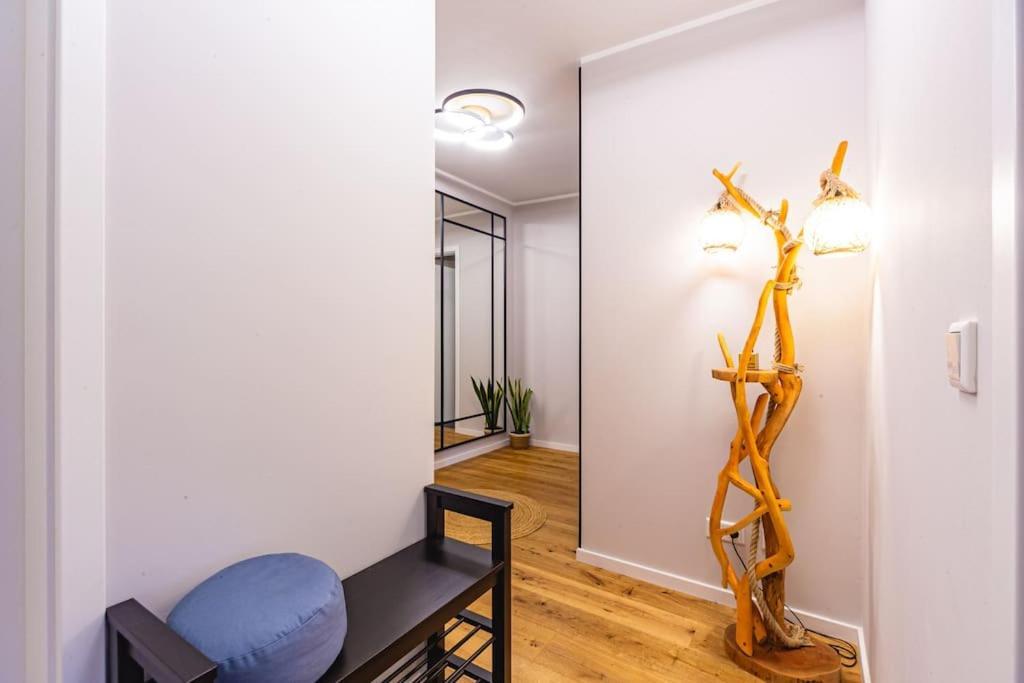 A&V Apartments Wunderschoene Penthouse Wohnung 뫼르스 외부 사진